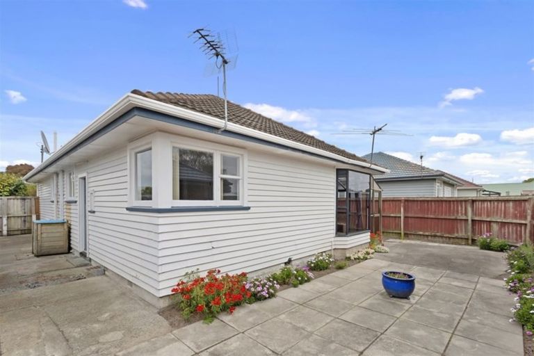 Photo of property in 68 Racecourse Road, Sockburn, Christchurch, 8042