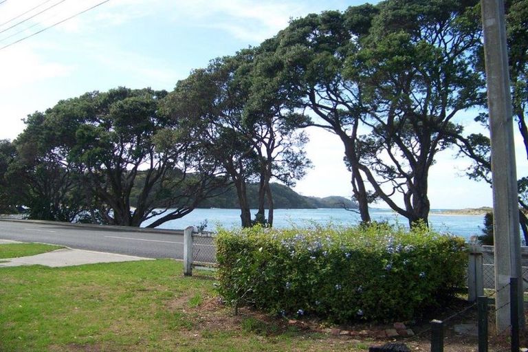 Photo of property in 2039 Ngunguru Road, Ngunguru, Whangarei, 0173