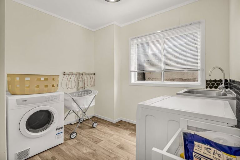 Photo of property in 15 Burgess Street, Te Aroha, 3320