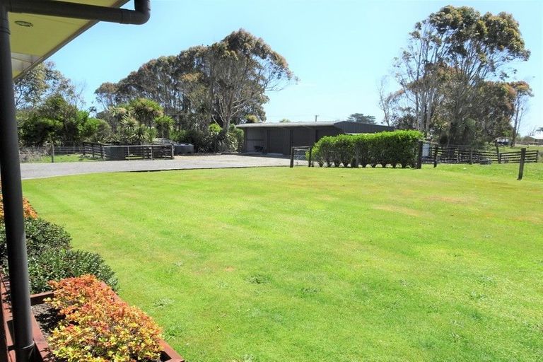 Photo of property in 114 Golf Links Road, Ruatapu, Hokitika, 7883