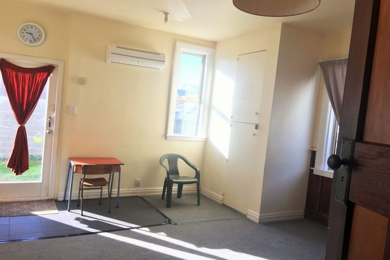 Photo of property in 2/64 Division Street, Riccarton, Christchurch, 8041