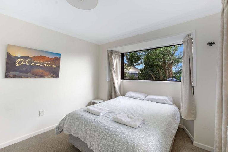 Photo of property in 12 Ash Place, Whalers Gate, New Plymouth, 4310