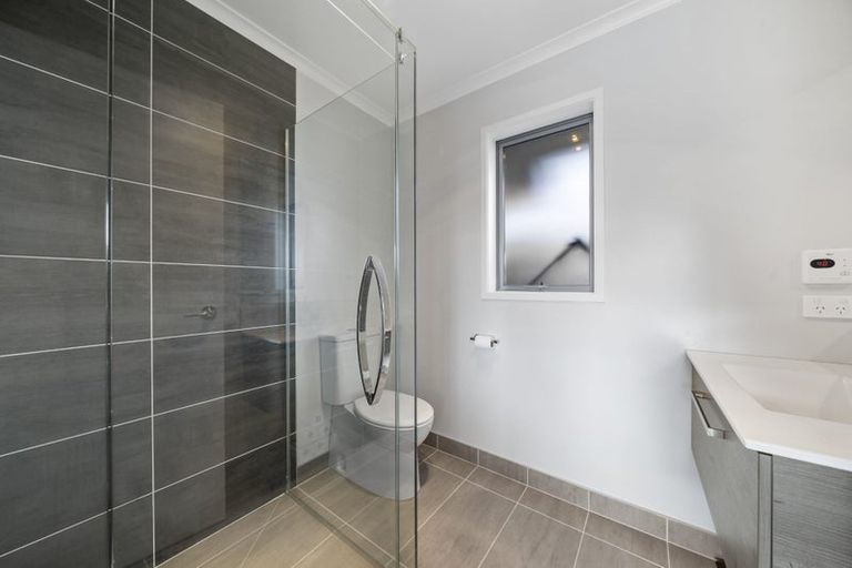 Photo of property in 7 Weatherdeck Close, Whitby, Porirua, 5024