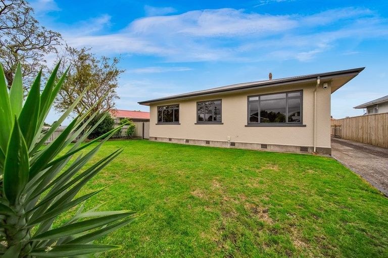 Photo of property in 283 Carrington Street, Vogeltown, New Plymouth, 4310