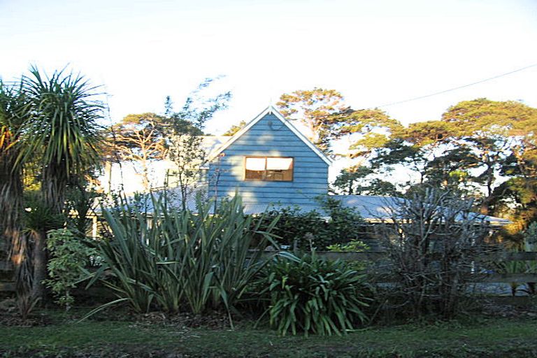 Photo of property in 66 Ridge Road, Mahurangi East, Warkworth, 0982