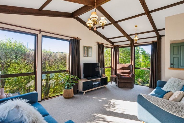 Photo of property in 21 Anaru Street, Raumati Beach, Paraparaumu, 5032