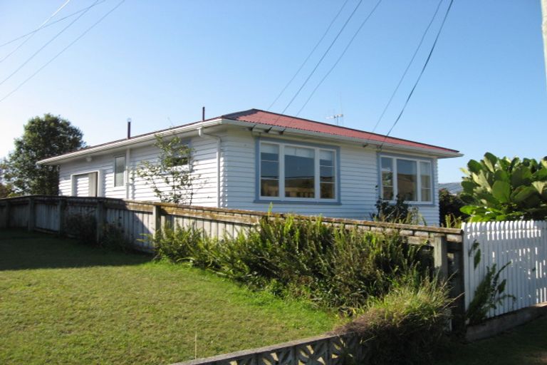Photo of property in 26 Parakai Street, Paraparaumu, 5032