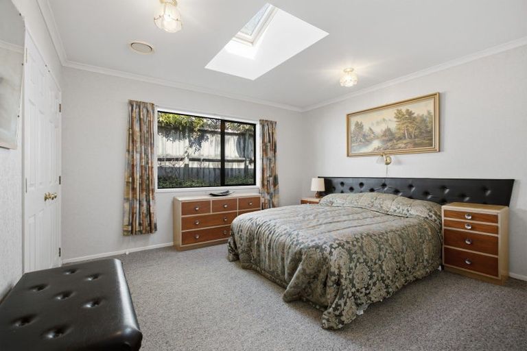 Photo of property in 71 Brooklands Road, Brooklands, New Plymouth, 4310