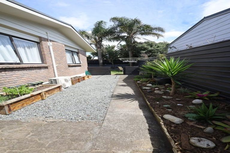 Photo of property in 15 Topaz Drive, Papamoa Beach, Papamoa, 3118