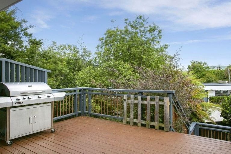 Photo of property in 47 Chesham Avenue, Waipahihi, Taupo, 3330