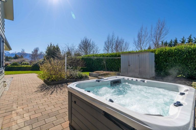 Photo of property in 11 Anderson Place, Te Anau, 9600