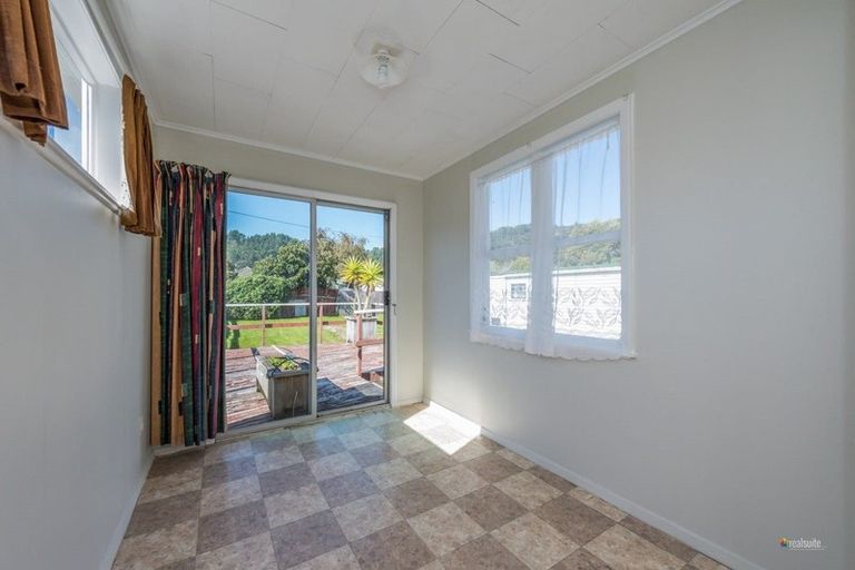Photo of property in 1258 High Street, Taita, Lower Hutt, 5011