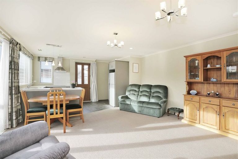 Photo of property in 385 Herbert Street, Windsor, Invercargill, 9810