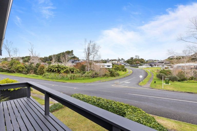 Photo of property in 87 Poplar Grove, Whalers Gate, New Plymouth, 4310