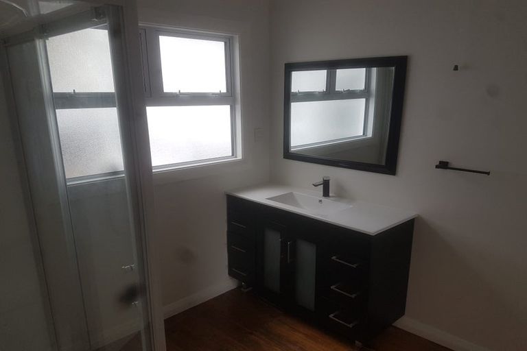 Photo of property in 80a Bell Road, Waiwhetu, Lower Hutt, 5010