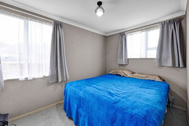 Photo of property in 3 Laurent Vc Street, Hawera, 4610