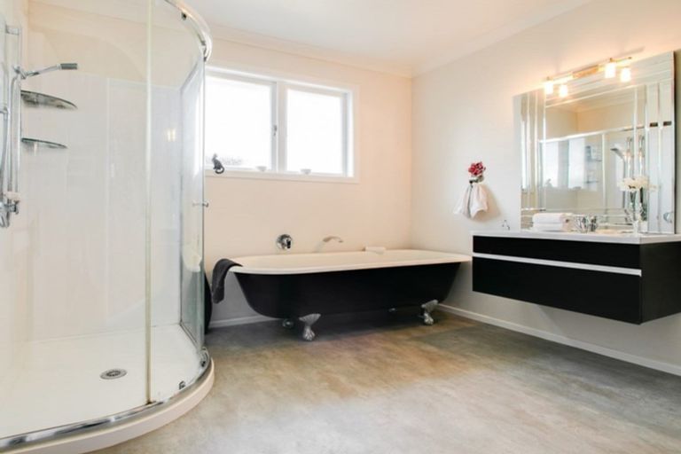 Photo of property in 41 Gavin Black Street, Meeanee, Napier, 4112