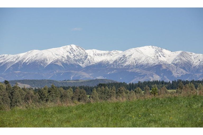 Photo of property in 29 Crallans Drain Road, Oxford, 7495