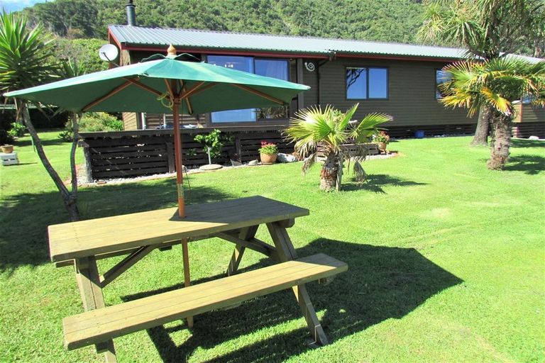 Photo of property in 2404 Coast Road, Barrytown, Runanga, 7873