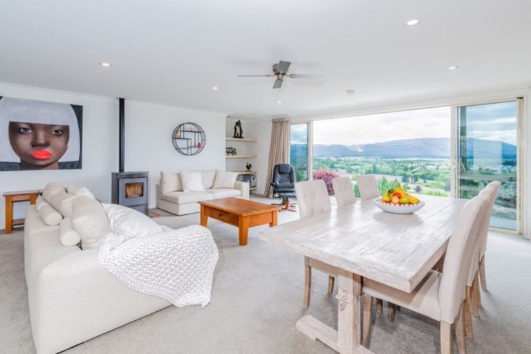 Photo of property in 9 Hawkdun Place, Bridge Hill, Alexandra, 9320