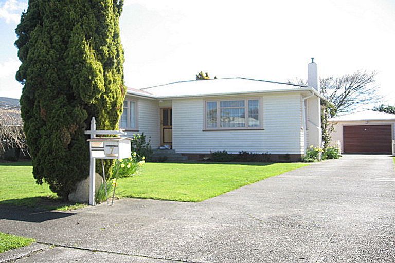 Photo of property in 7 Ilford Place, Awapuni, Palmerston North, 4412