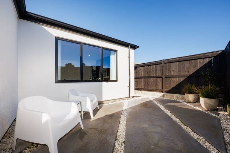 Photo of property in 7 Gratitude Way, Kelvin Grove, Palmerston North, 4414