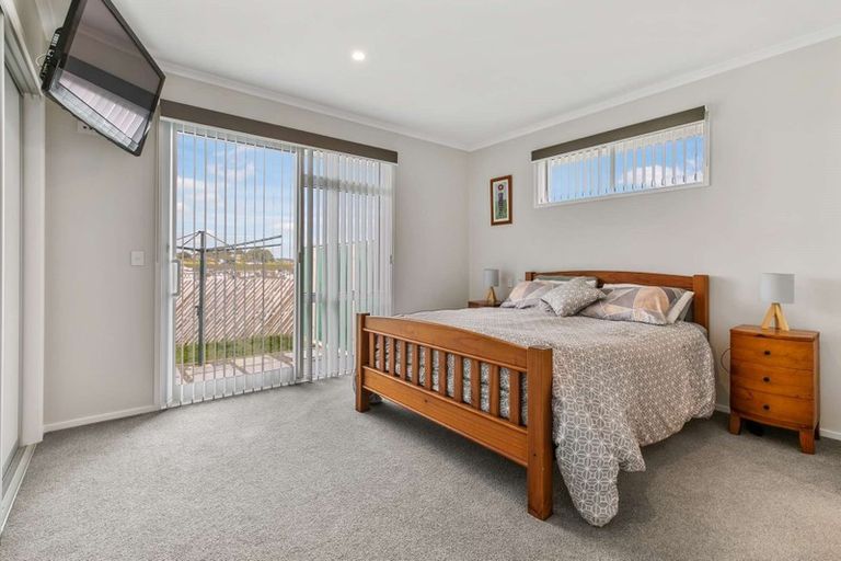 Photo of property in 24 Manuel Road, Silverdale, 0932