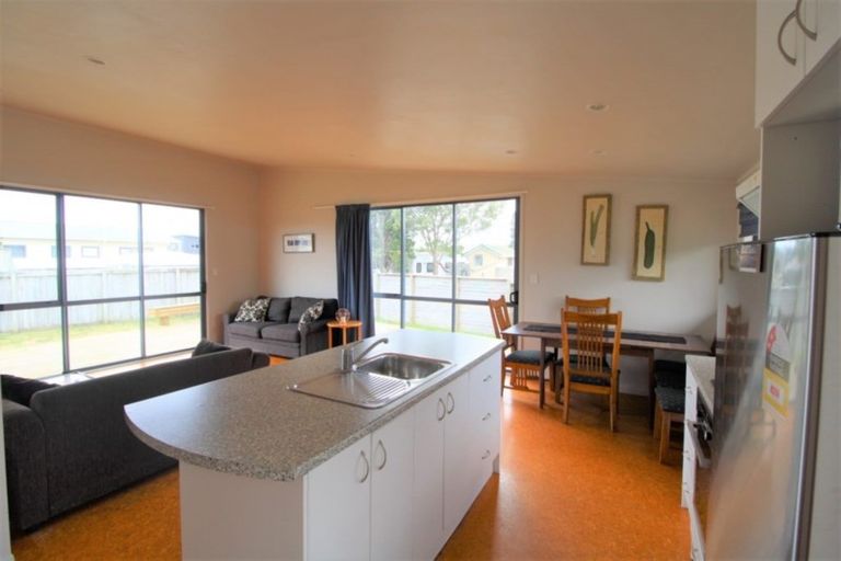 Photo of property in 146 The Fairway, Matarangi, Whitianga, 3592