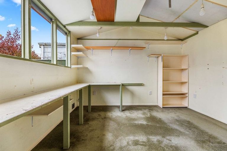 Photo of property in 25 Wades Avenue, Saint Martins, Christchurch, 8022