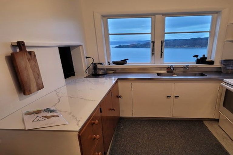 Photo of property in 93b Grafton Road, Roseneath, Wellington, 6011