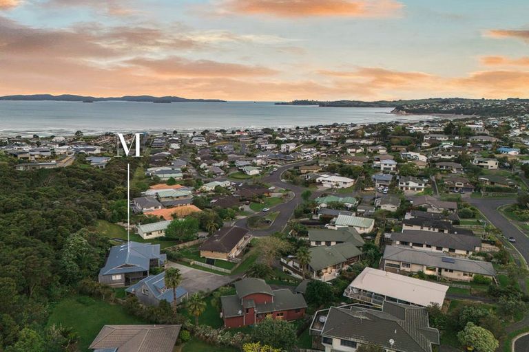 Photo of property in 14 Apollo Place, Snells Beach, 0920