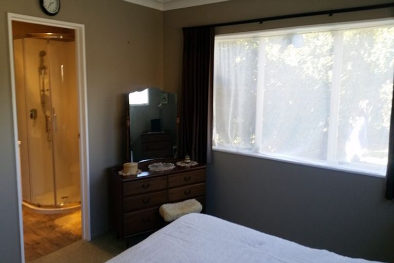 Photo of property in 14 Cashmere Place, Flagstaff, Hamilton, 3210