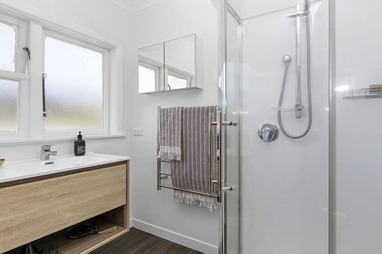 Photo of property in 11 Maclean Street, Whataupoko, Gisborne, 4010