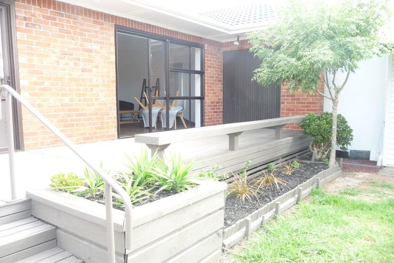 Photo of property in 15 Margan Avenue, Papatoetoe, Auckland, 2025
