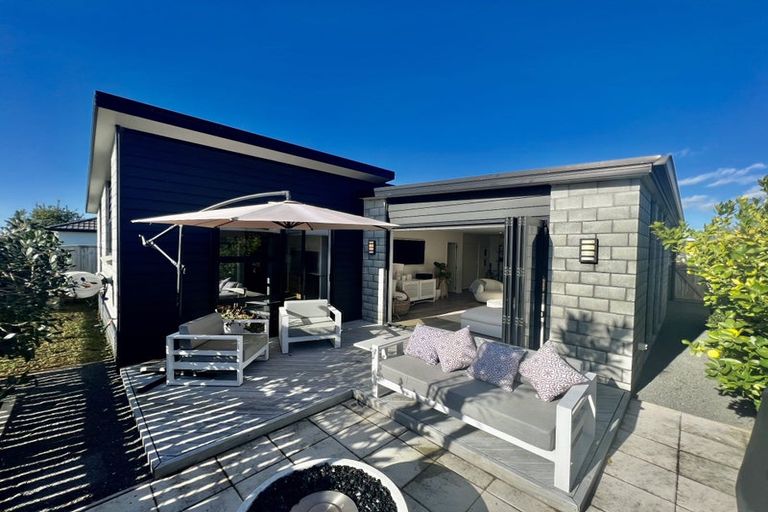 Photo of property in 36 Marion Crescent, Papamoa Beach, Papamoa, 3118