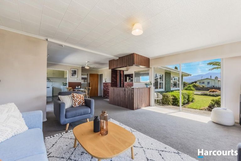 Photo of property in 43 Woodland Avenue, Motueka, 7120