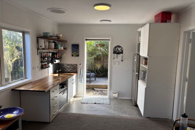 Photo of property in 310 Papamoa Beach Road, Papamoa Beach, Papamoa, 3118