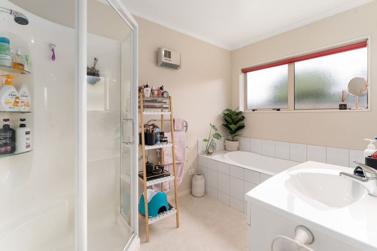 Photo of property in 273a Mill Road, Otaki, 5512