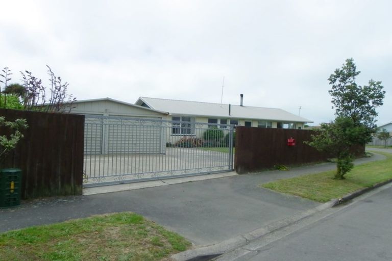 Photo of property in 4 Eros Place, North New Brighton, Christchurch, 8083