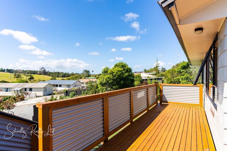 Photo of property in 4 Hebe Lane, Maungaturoto, 0520