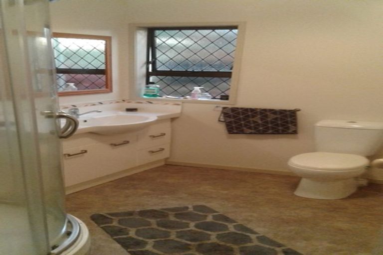 Photo of property in 5 Dovedale Place, Dinsdale, Hamilton, 3204