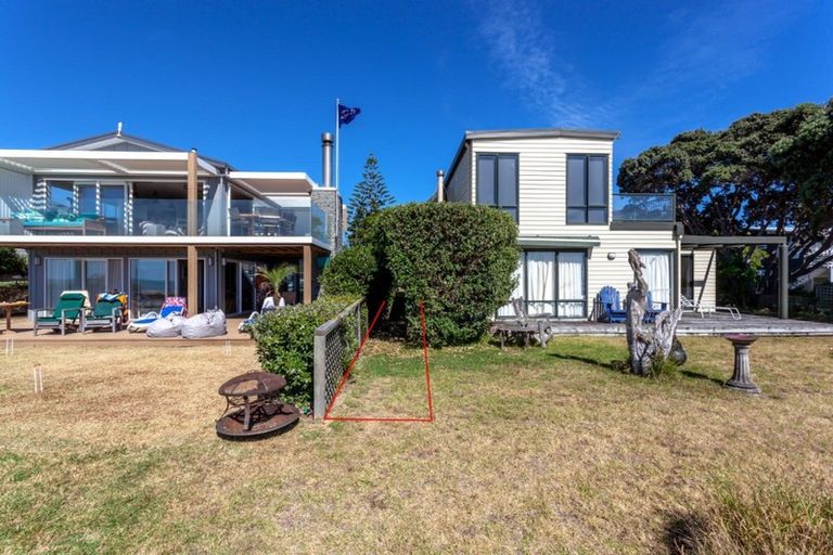 Photo of property in 132a Pipi Road, Whangamata, 3620