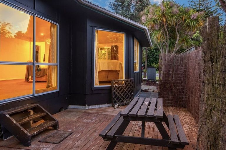 Photo of property in 71 Rawhiti Road, Pukerua Bay, 5026