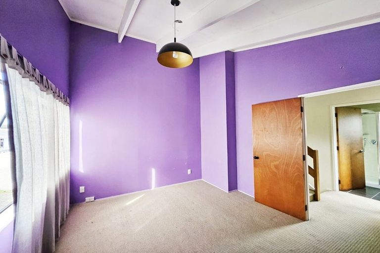 Photo of property in 1/3 Bruce Road, Glenfield, Auckland, 0629