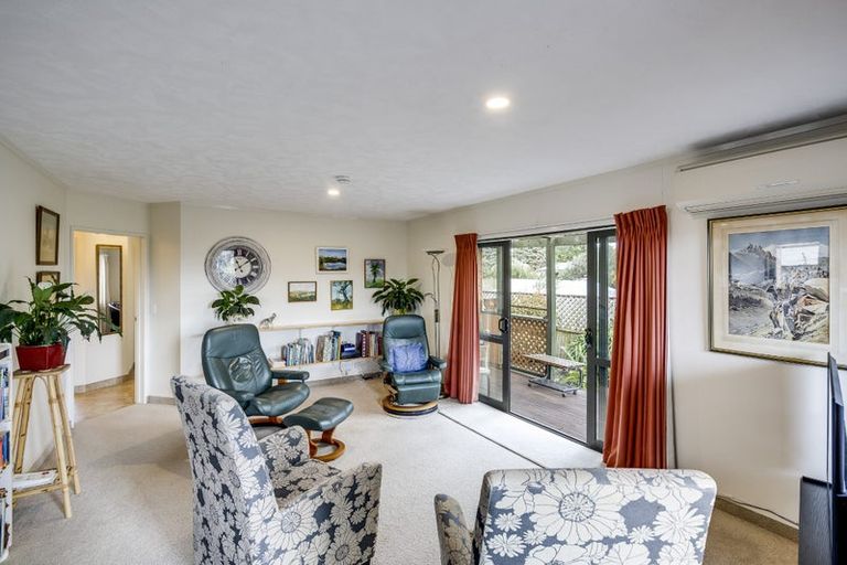 Photo of property in 2/16 Alan Styles Place, Greenmeadows, Napier, 4112