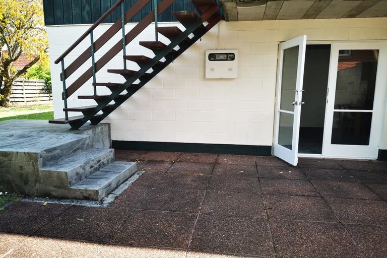 Photo of property in 34 Chedworth Avenue, Chedworth, Hamilton, 3210