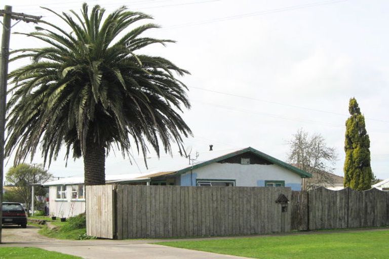 Photo of property in 40 Strange Street, Waitara, 4320
