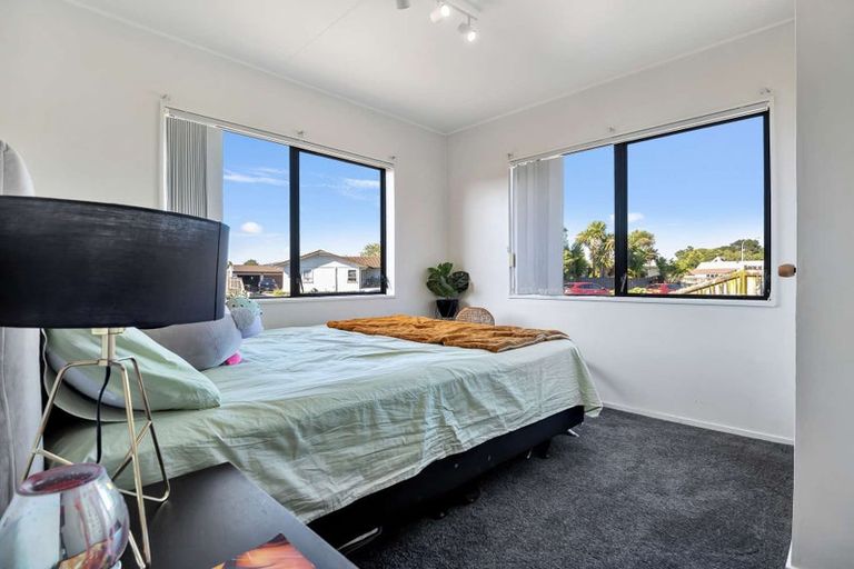 Photo of property in 12 Kentucky Crescent, Nawton, Hamilton, 3200