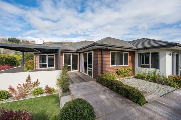 Photo of property in 16 Concordia Drive, Richmond, 7020