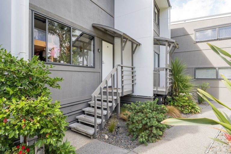 Photo of property in 27/1 Centennial Drive, Whitianga, 3510